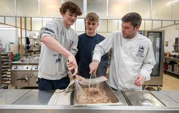 Jamie Campbell, employee of the year award winner